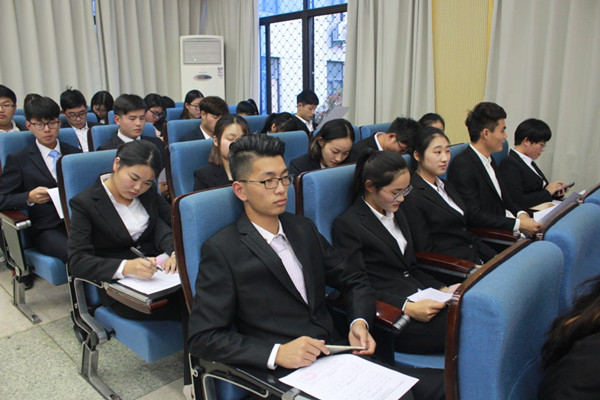 null4f1961a6959f06db_副本.jpg